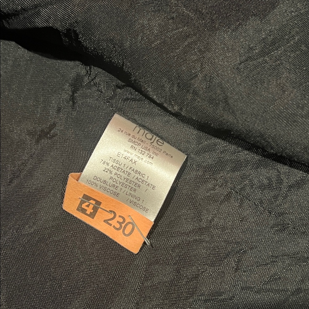 Maje Black Blazer with White Trim - Picture 5 of 5